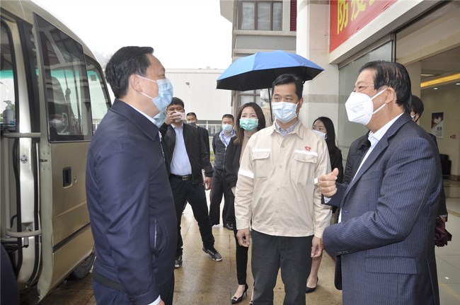 疫情期间慰问关怀、支持珠钢发展壮大——姚奕生市长一行调研珠海基地